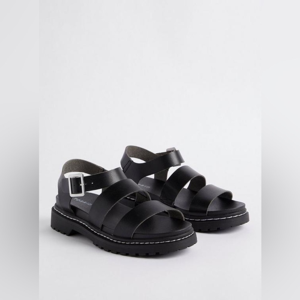 Torrid Chunky Lug Sole Sandal Size 9.5 (WW)